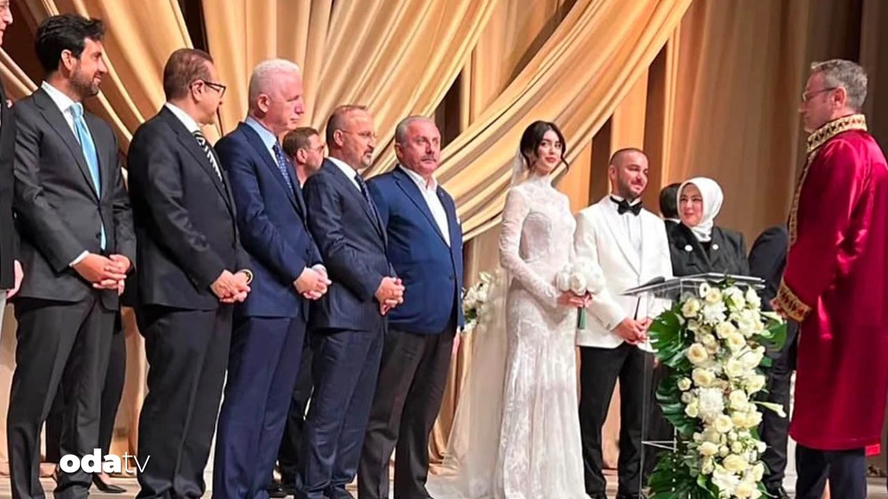 AKP'nin buluştuğu düğün: Nursena Say ve Fatih Kaynarca evlendi - Odatv