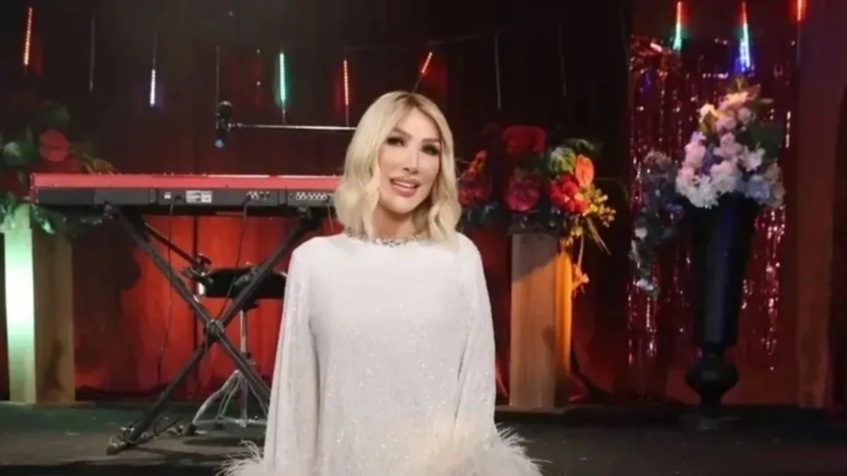 Fit görünümünün sırrını açıkladı! Seda Sayan son halini böyle özetledi: "Dal gibiyim" - Galeri - Trend Magazin - Sabah
