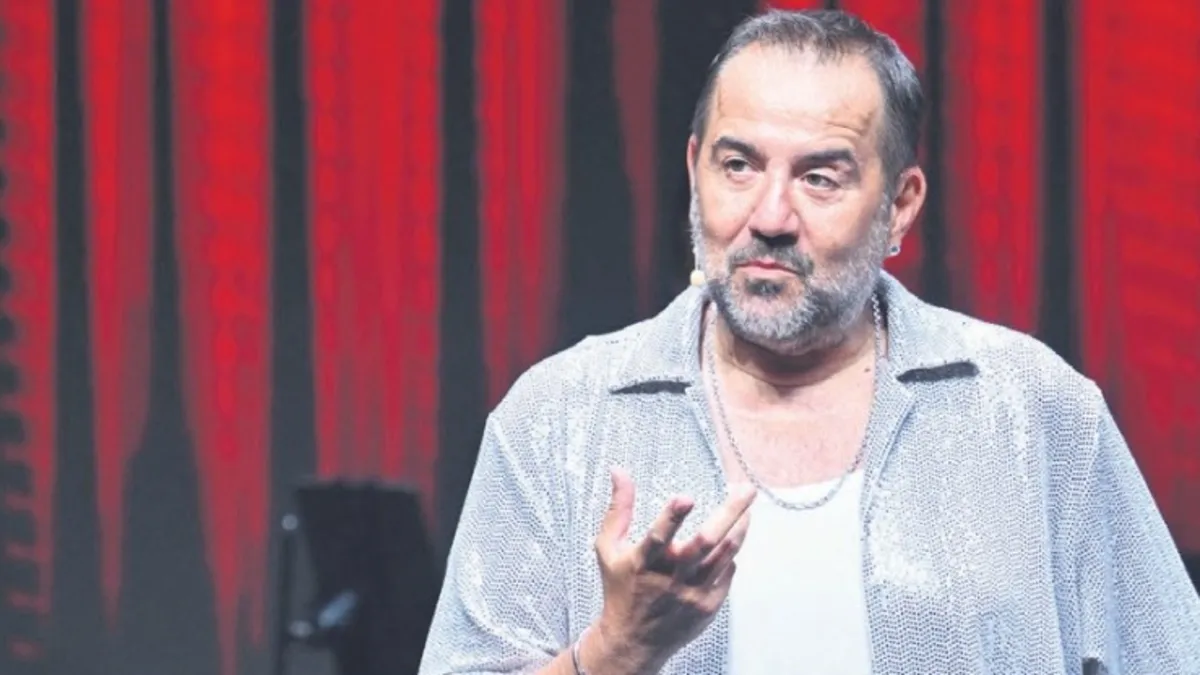 Harbiye'nin asıl yıldızı o oldu! Ata Demirer'in annesi Ayten Kaçar'dan oğluna büyük destek - Galeri - Trend Magazin - Sabah