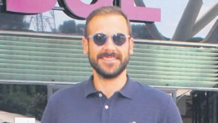 Oyunculuğa geri dönüyor - Sabah