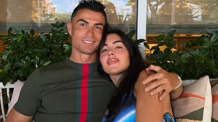 Ronaldo ve Georgina evlendi! Yüzükleri olay oldu - Milliyet