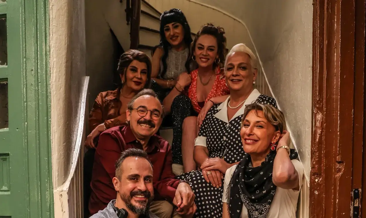 Set bitti! 2 Aile Arasında filminin çekimleri tamamlandı - Posta