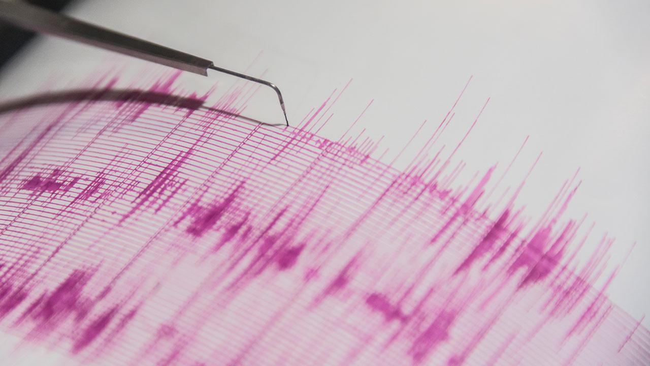 Kuşadası'nda 3,8 büyüklüğünde deprem