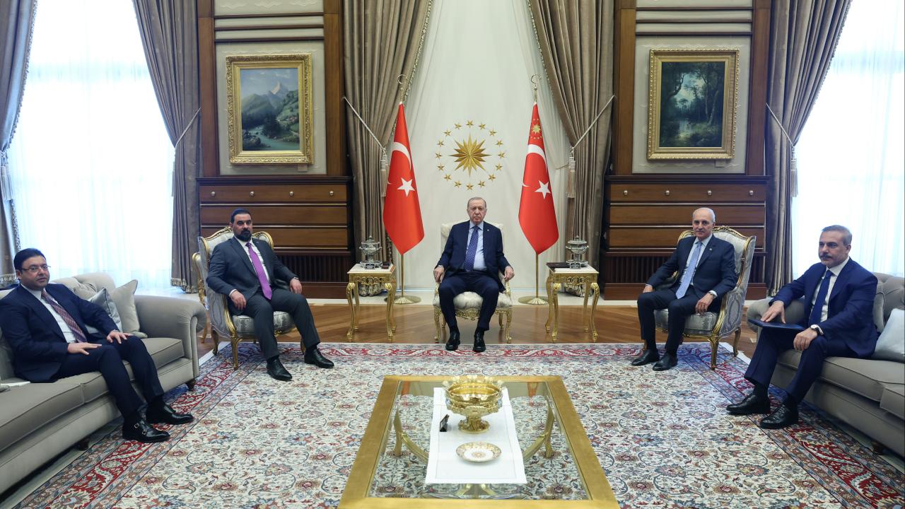 Cumhurbaşkanı Erdoğan, Irak Temsilciler Meclisi Başkanı Halbusi'yi kabul etti