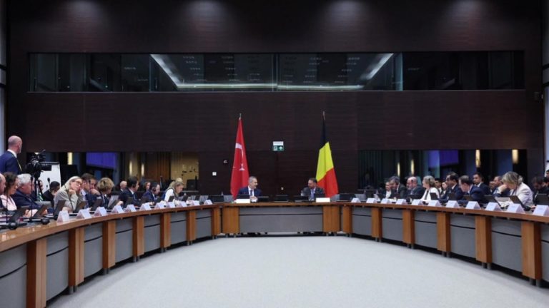 Türkiye ile Belçika arasında bakanlar düzeyinde kritik zirve