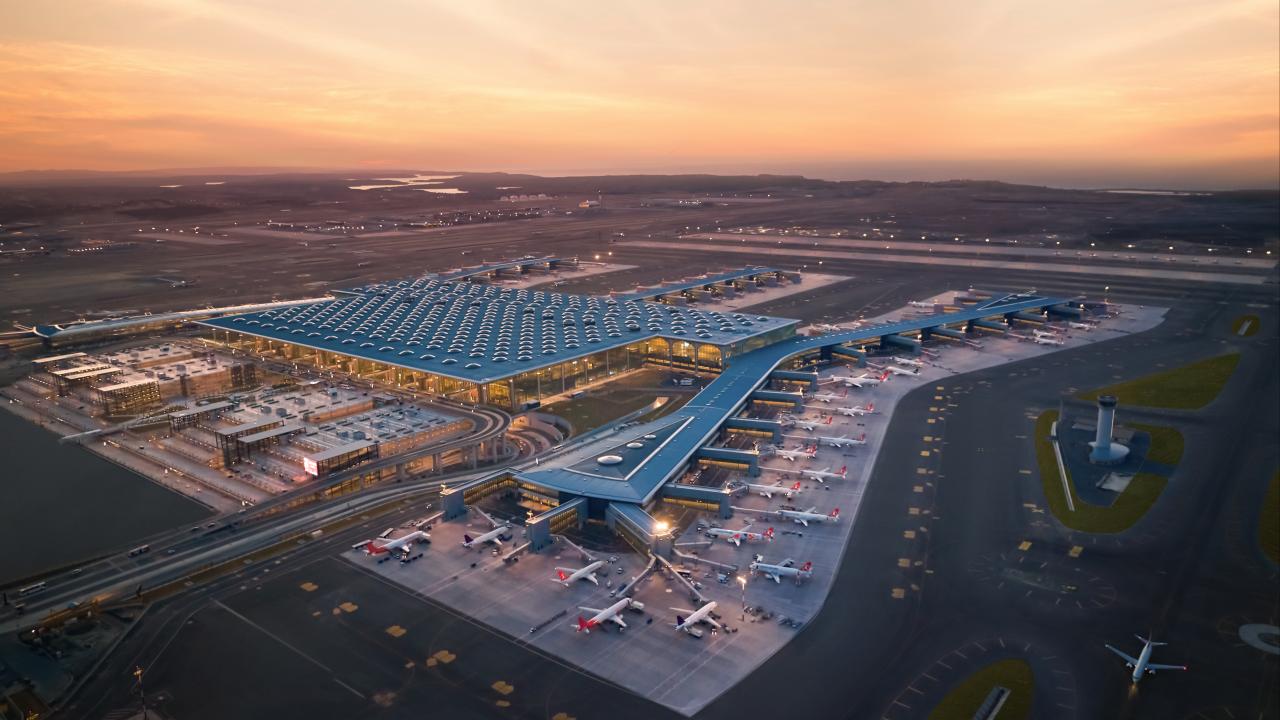 Türkiye'deki havalimanlarında 193 milyondan fazla yolcu taşındı
