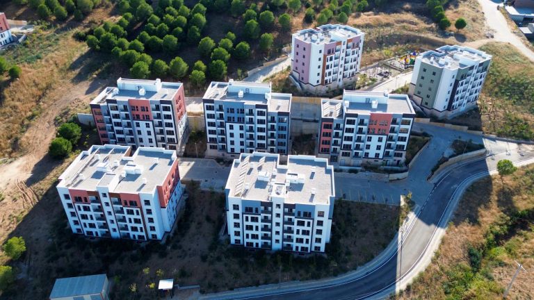 TOKİ, 58 şehirde 83 bin 503 sosyal konutun inşasını tamamladı
